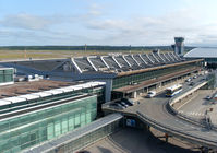  - Helsinki Airport from viewing terrace - by Andreas Ranner