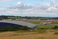  - Overview of LBA apron during sunday afternoon rush hour. - by FerryPNL