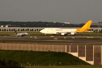  - Big bird meets small bird at holding point 26L..... - by Holger Zengler