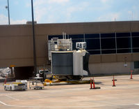  - Gate A8, Houston - by Ronald Barker