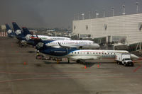  - AeroMexico line-up at Terminal 2 - by Micha Lueck