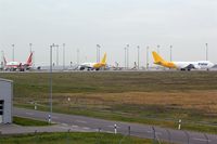  - Apron 4 (wide) ... - by Holger Zengler