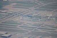  - Dallas Fort Worth Airport on downwind - by Florida Metal