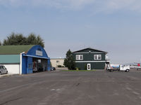 - Bend muni airport OR - by Jack Poelstra