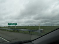  - rubbish views at this boring airfield - not a single plane logged!!! - by magnaman