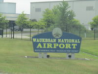  - entry sing on way into airport - by magnaman