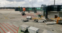  - view on the tarmac from an A-320 - by olivier Cortot